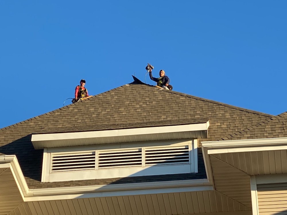Chapin Construction Roofing Painting & Siding