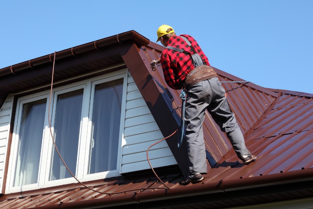 Blanchett Roofing & Construction