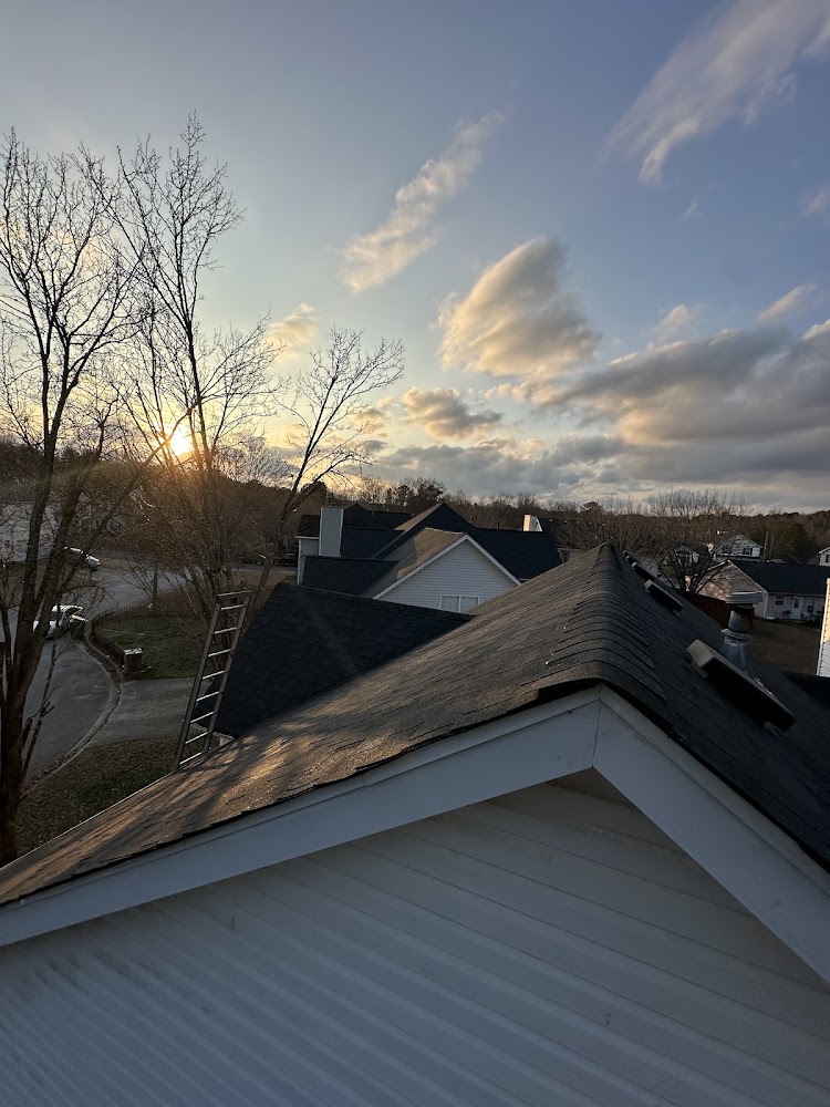 Vicente Roofing LLC